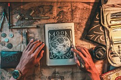 Moon Magic alter rituals